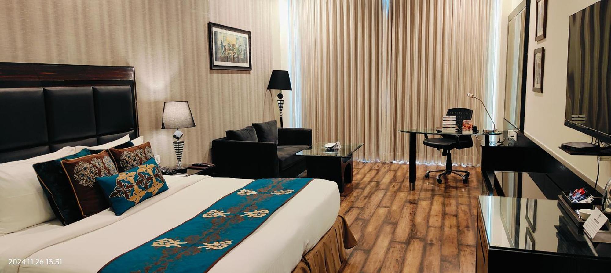 Marina- Shimla First Designer Boutique Hotel Exteriör bild