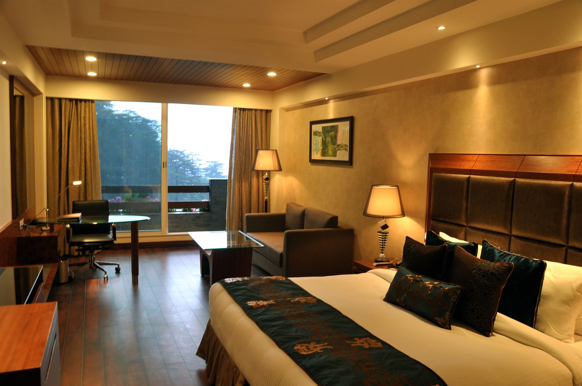 Marina- Shimla First Designer Boutique Hotel Exteriör bild